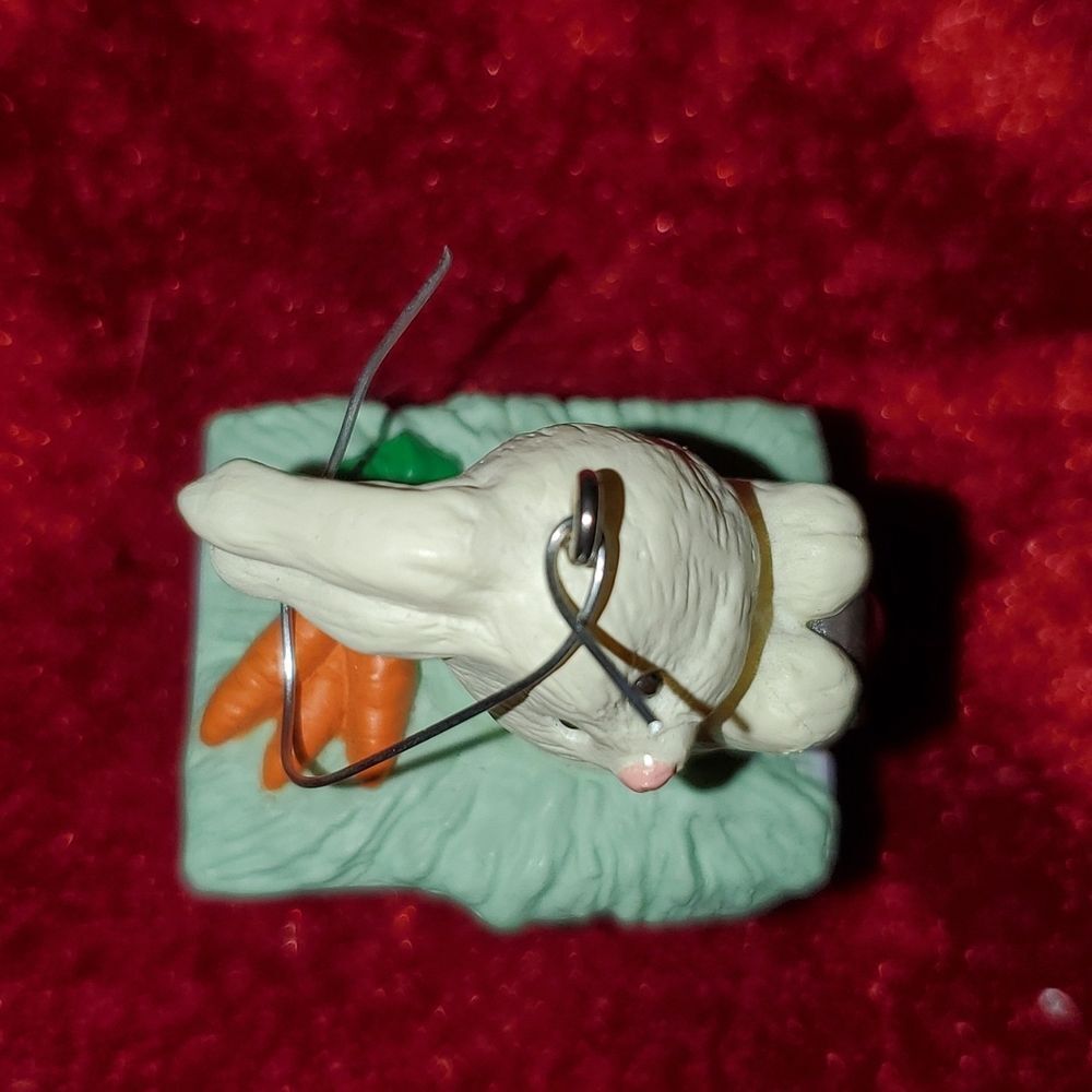 Vintage 1993 Hallmark Keepsake Grandchild Easter Ornament Bunny Rabbit Wagon - Picture 13 of 14